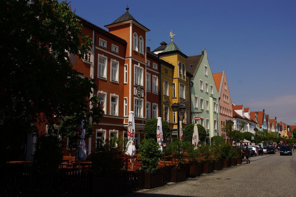 Fairsleep Motel Einstein Ердинг Екстериор снимка