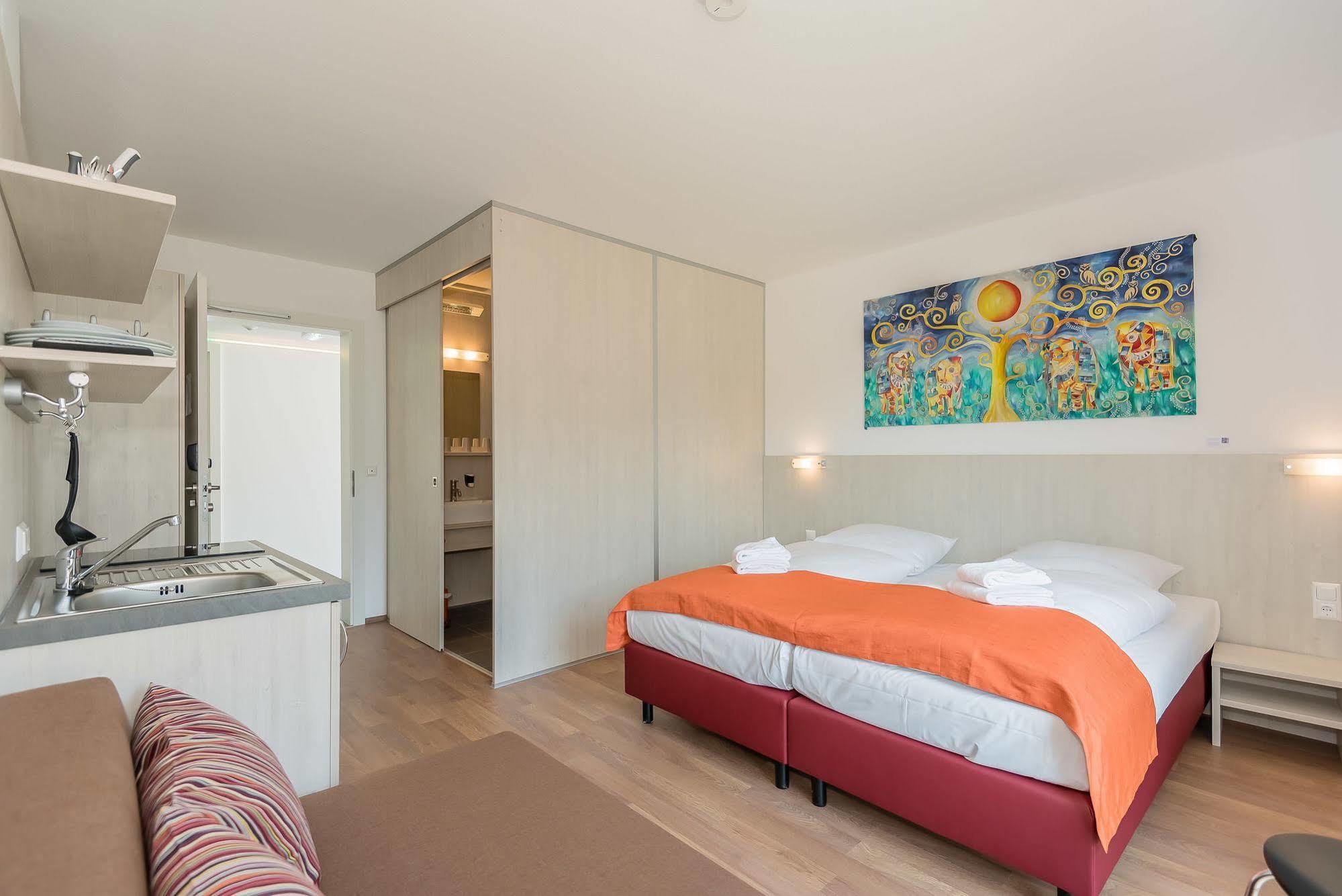 Fairsleep Motel Einstein Ердинг Екстериор снимка